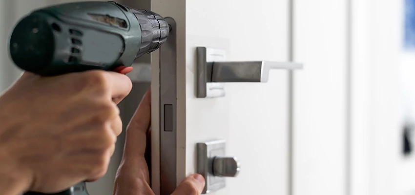 Locksmith For Lock Replacement Near Me in Moline, IL